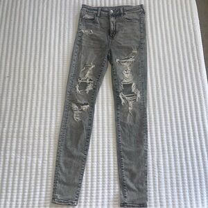 American Eagle Distressed Gray Skinny Jeans